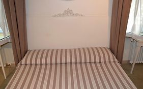 Nina Casetta De Trastevere